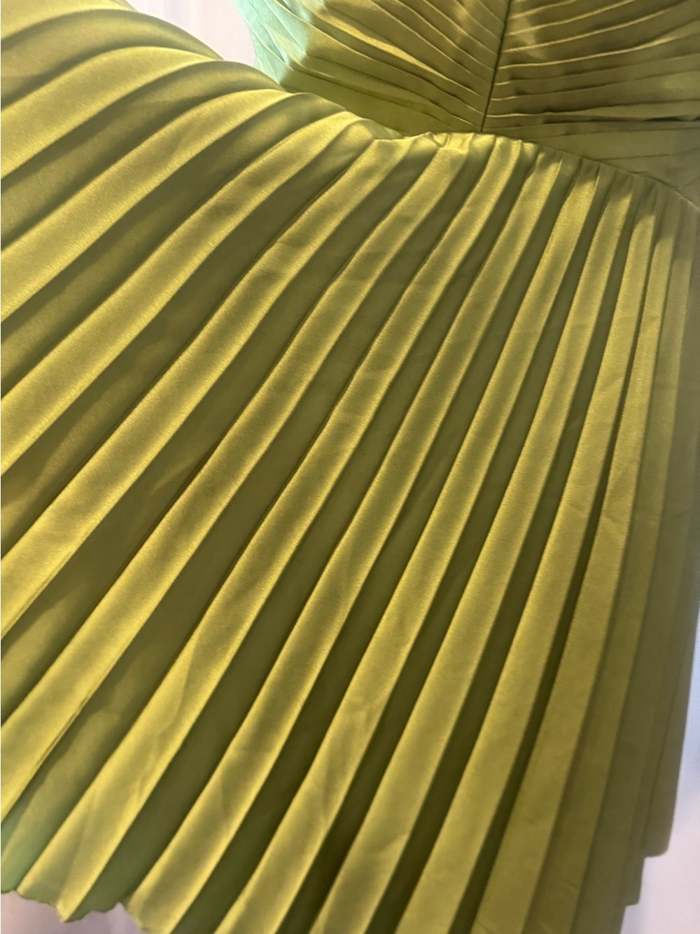 Abercrombie & Fitch satin Giselle dress women’s size MT medium - Picture 7 of 17